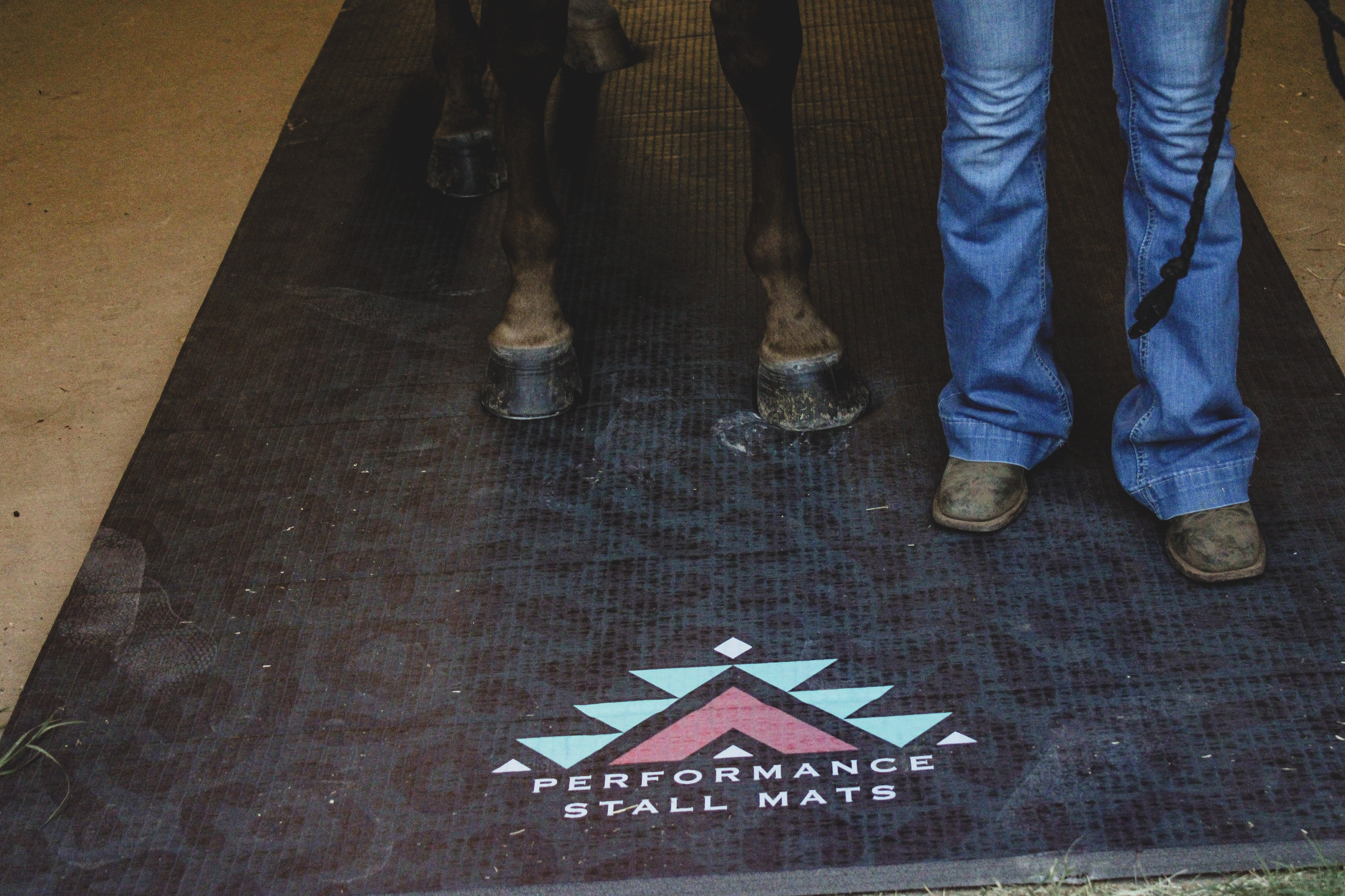 5X10 Black on Black Leopard Stall Mat